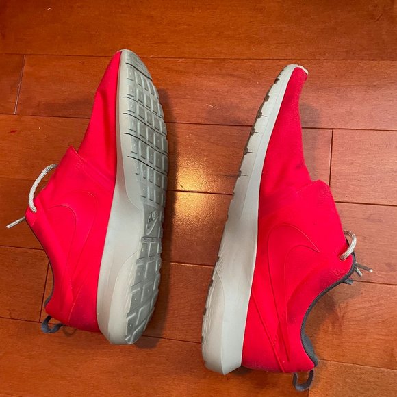 NIKE ROSCHE (RED/BEIGE) SIZE 10 - Picture 5 of 5